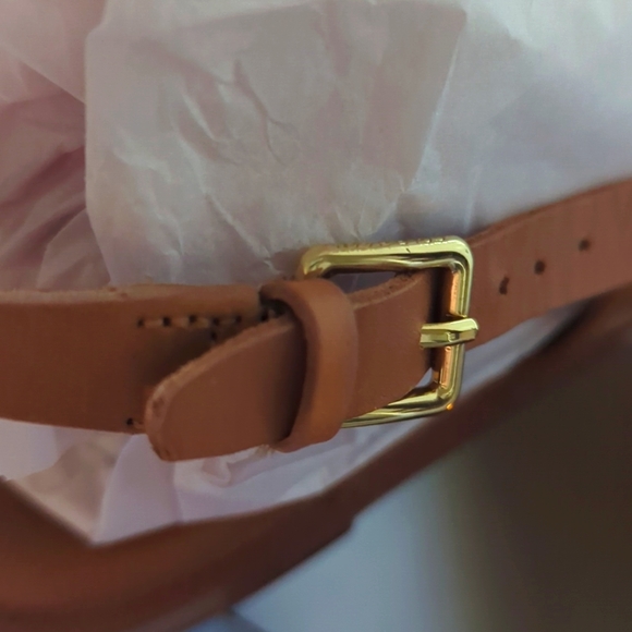 Flynn sandals (sz 7) - Picture 6 of 10